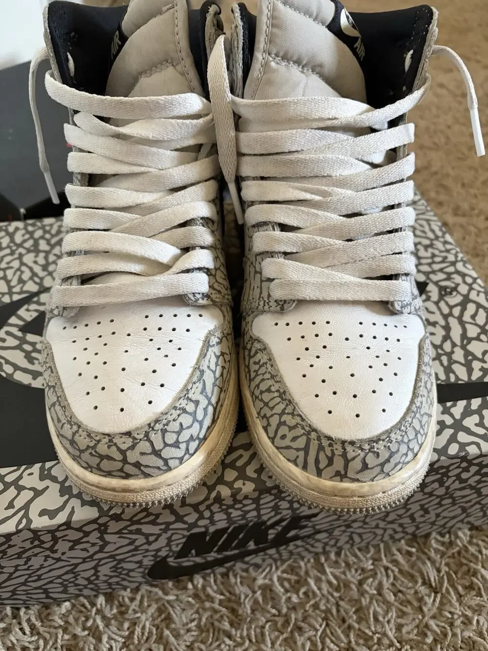 Nike Air High Top White/Gray/Black Leather Lace-Up Sneakers Elephant Print 5y